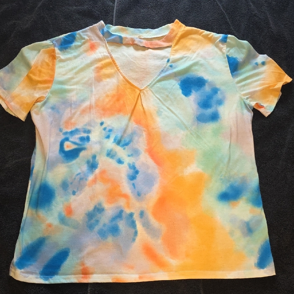 Colorful Tie-Dye Womens Key Hole Shirt